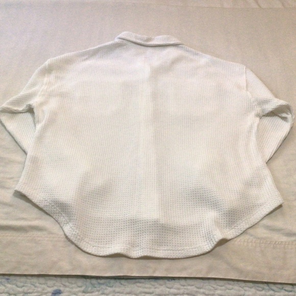 NWOT Hippy Rose White Women’s Long-Sleeved Top - Picture 2 of 5